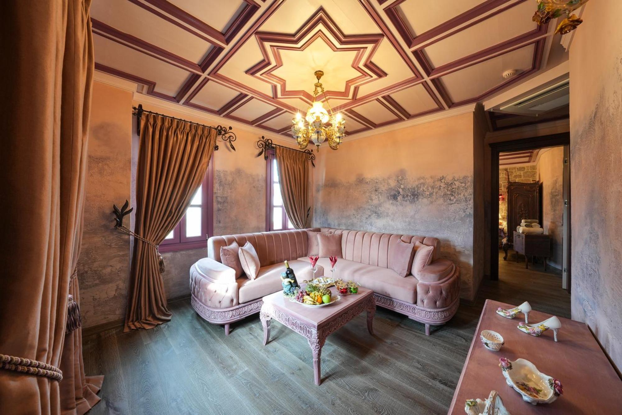 Hotel Naz Su Cunda Extérieur photo