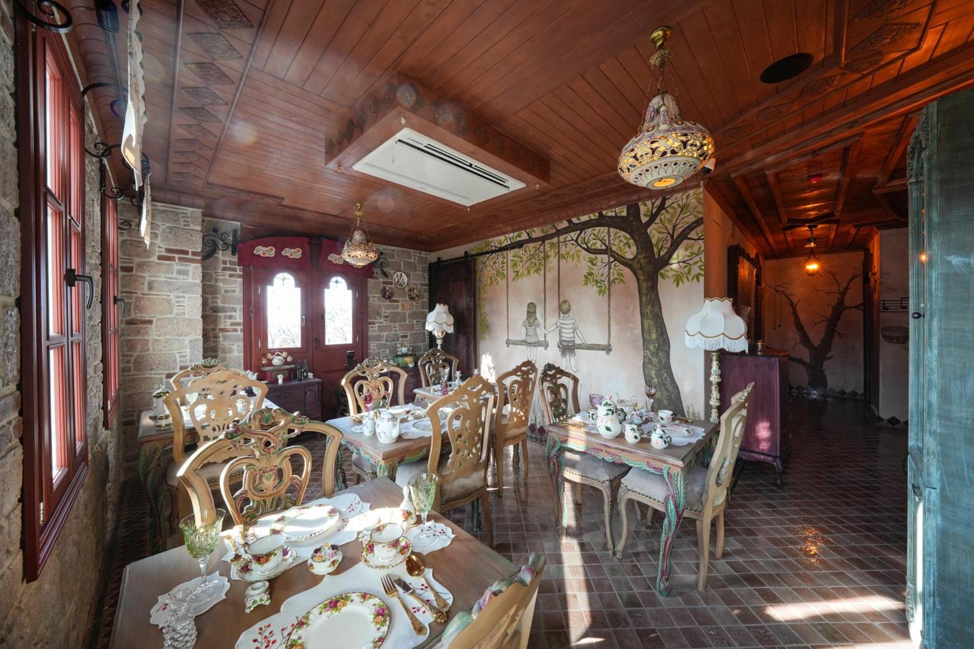 Hotel Naz Su Cunda Extérieur photo